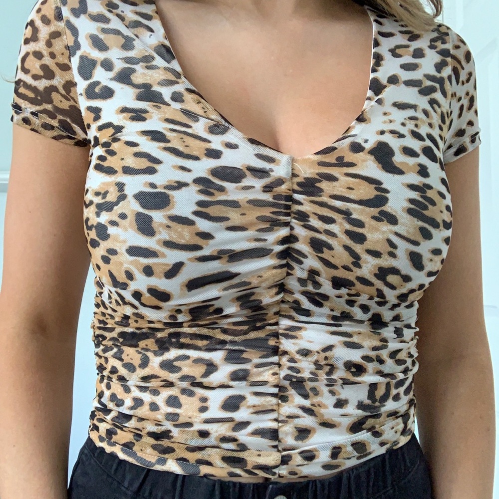 Leopard print crop top